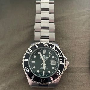 Croton Men’s Diver